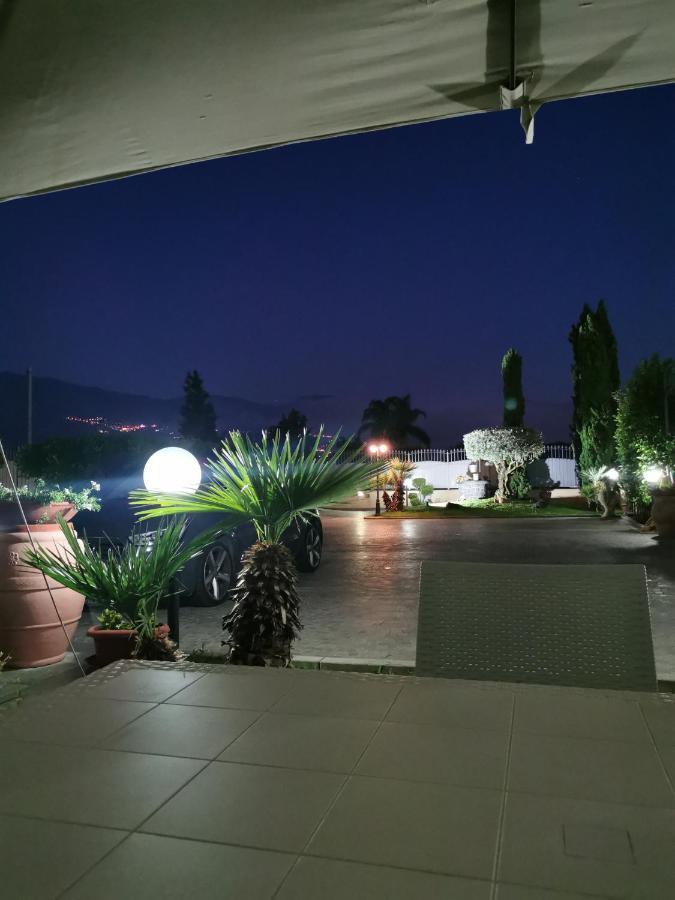 Atrium Pompei Villa Buitenkant foto